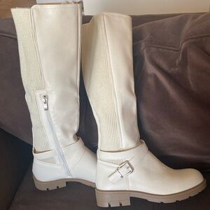 Women’s tall boots